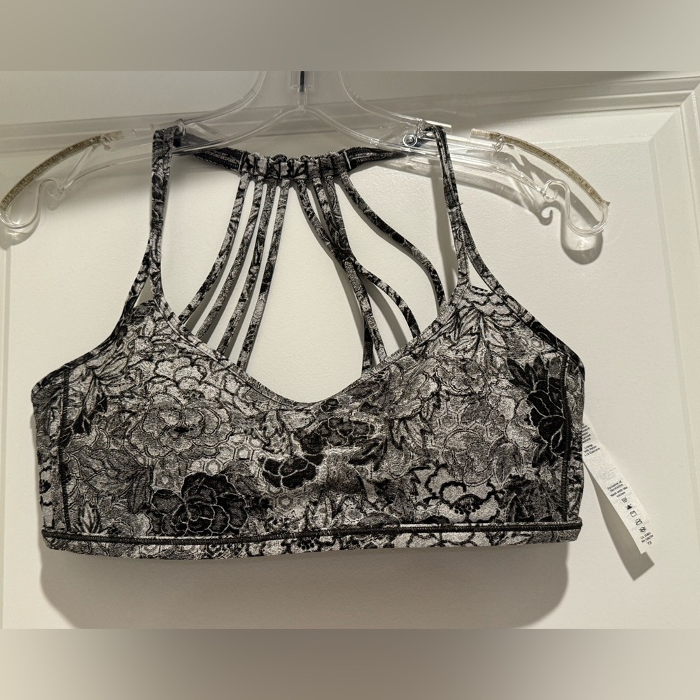 Lululemon bra set size 10